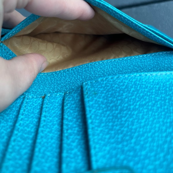 ✨Host Pick🫶✨ Coach;Rainbow Scribble Canvas Wallet;Teal Leather;Snap Close; 6x4in - Picture 11 of 13